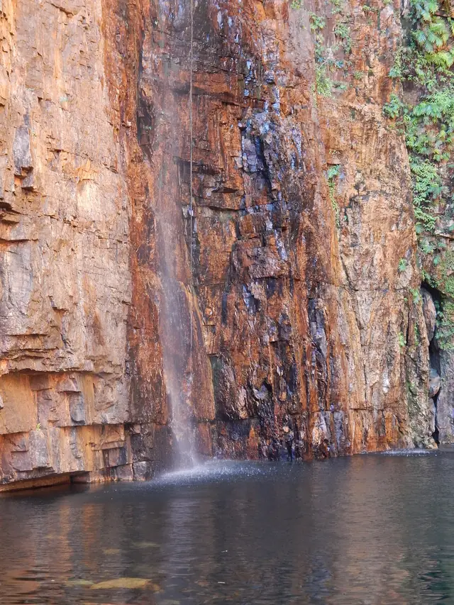 The plunge pool and waterfall at Emma Gorge, El Questro